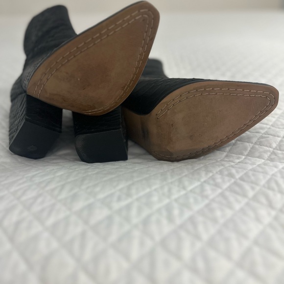 Alias Mae Western Boots - Picture 5 of 5